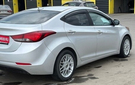 Hyundai Elantra V, 2015 год, 990 000 рублей, 6 фотография