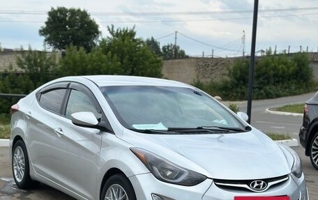 Hyundai Elantra V, 2015 год, 990 000 рублей, 4 фотография