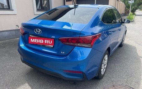 Hyundai Solaris II рестайлинг, 2017 год, 1 350 000 рублей, 4 фотография