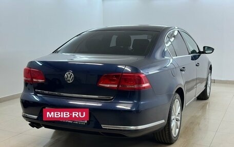 Volkswagen Passat B7, 2011 год, 890 000 рублей, 4 фотография