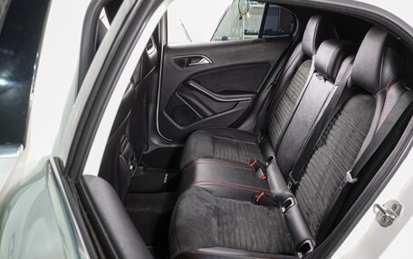 Mercedes-Benz GLA, 2015 год, 2 044 000 рублей, 9 фотография