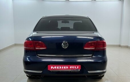 Volkswagen Passat B7, 2011 год, 890 000 рублей, 3 фотография