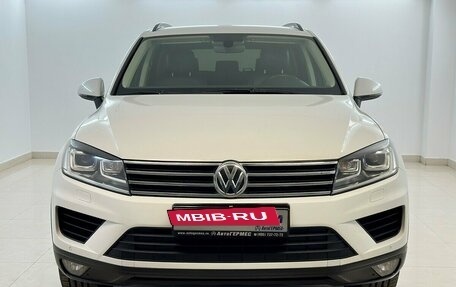 Volkswagen Touareg III, 2016 год, 3 090 000 рублей, 2 фотография