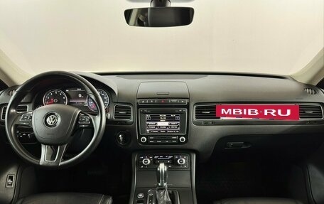 Volkswagen Touareg III, 2016 год, 3 090 000 рублей, 5 фотография