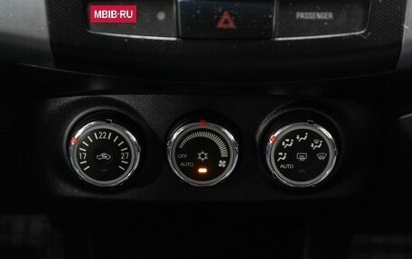 Mitsubishi Outlander III рестайлинг 3, 2011 год, 1 050 000 рублей, 21 фотография