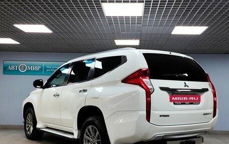 Mitsubishi Pajero Sport III рестайлинг, 2018 год, 2 699 000 рублей, 7 фотография
