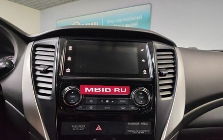 Mitsubishi Pajero Sport III рестайлинг, 2018 год, 2 699 000 рублей, 17 фотография
