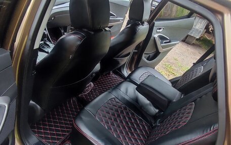 Hyundai Santa Fe III рестайлинг, 2013 год, 1 700 000 рублей, 28 фотография