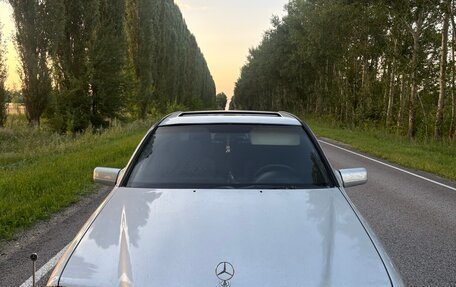 Mercedes-Benz C-Класс, 1996 год, 350 000 рублей, 3 фотография