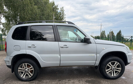 Chevrolet Niva I рестайлинг, 2012 год, 700 000 рублей, 10 фотография