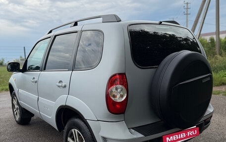 Chevrolet Niva I рестайлинг, 2012 год, 700 000 рублей, 6 фотография