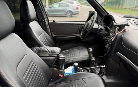 Chevrolet Niva I рестайлинг, 2012 год, 700 000 рублей, 12 фотография