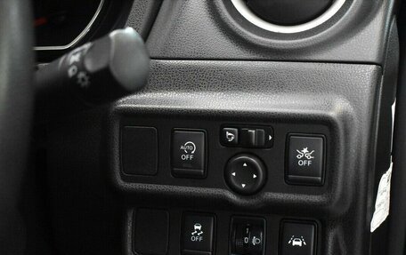 Nissan Note II рестайлинг, 2018 год, 1 040 000 рублей, 10 фотография