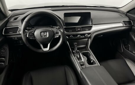 Honda Accord IX рестайлинг, 2022 год, 2 729 900 рублей, 6 фотография
