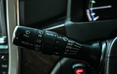 Toyota Vellfire I, 2013 год, 1 844 000 рублей, 14 фотография