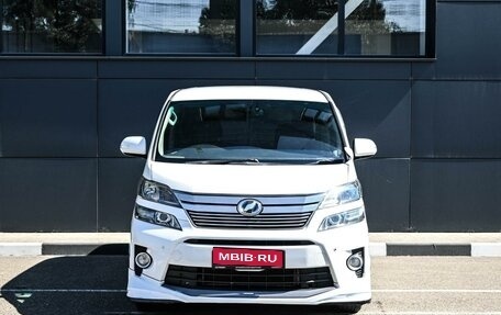 Toyota Vellfire I, 2013 год, 1 844 000 рублей, 3 фотография