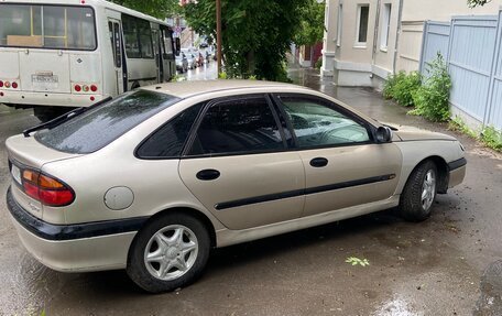 Renault Laguna II, 1999 год, 100 000 рублей, 7 фотография