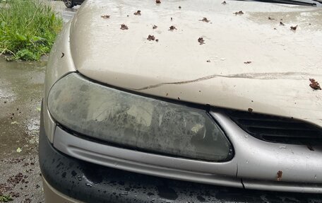 Renault Laguna II, 1999 год, 100 000 рублей, 28 фотография