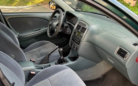 Toyota Avensis III рестайлинг, 2000 год, 460 000 рублей, 22 фотография