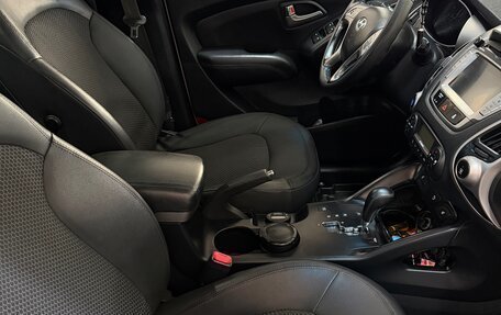 Hyundai ix35 I рестайлинг, 2011 год, 1 100 000 рублей, 10 фотография
