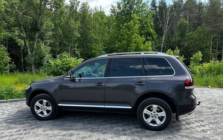 Volkswagen Touareg III, 2009 год, 1 290 000 рублей, 2 фотография