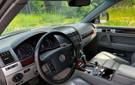Volkswagen Touareg III, 2009 год, 1 290 000 рублей, 4 фотография
