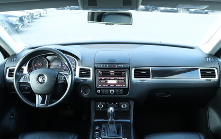Volkswagen Touareg III, 2016 год, 2 670 000 рублей, 12 фотография