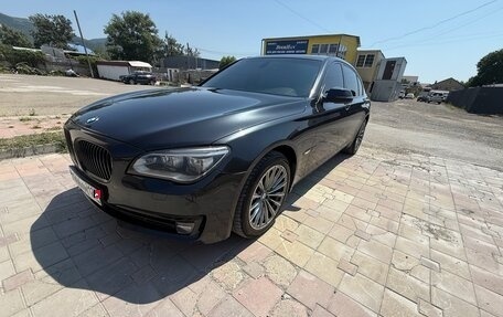 BMW 7 серия, 2009 год, 1 900 000 рублей, 16 фотография