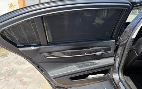 BMW 7 серия, 2009 год, 1 900 000 рублей, 23 фотография