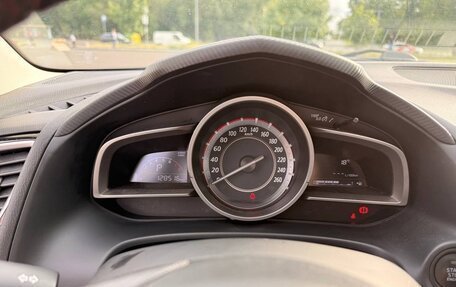 Mazda 3, 2015 год, 1 490 000 рублей, 9 фотография