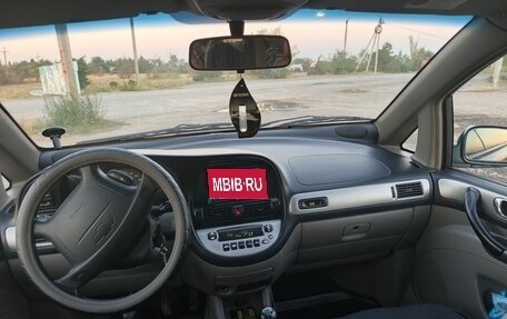 Chevrolet Rezzo, 2006 год, 295 000 рублей, 6 фотография