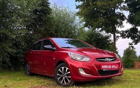 Hyundai Solaris II рестайлинг, 2011 год, 480 000 рублей, 4 фотография