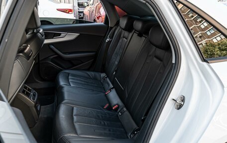 Audi A4, 2018 год, 2 330 000 рублей, 9 фотография