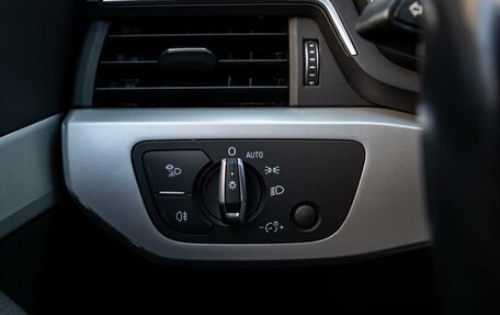 Audi A4, 2018 год, 2 330 000 рублей, 20 фотография