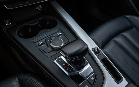 Audi A4, 2018 год, 2 330 000 рублей, 12 фотография