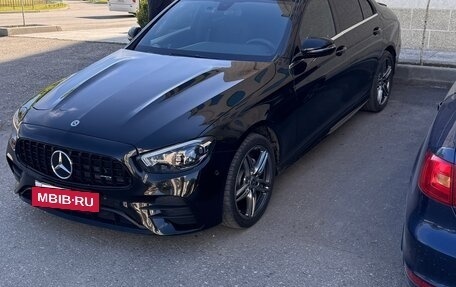 Mercedes-Benz E-Класс, 2018 год, 3 000 000 рублей, 6 фотография