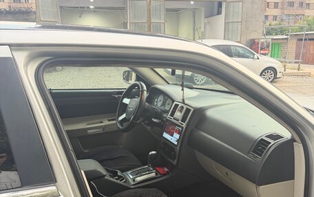 Chrysler 300C II, 2007 год, 1 000 000 рублей, 6 фотография