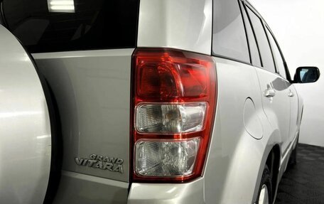 Suzuki Grand Vitara, 2008 год, 990 000 рублей, 19 фотография