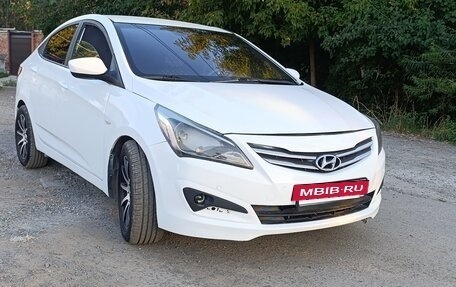 Hyundai Solaris II рестайлинг, 2016 год, 860 000 рублей, 8 фотография