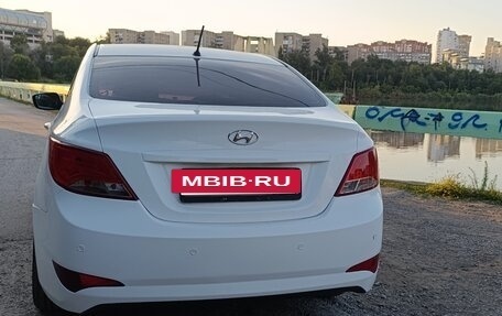 Hyundai Solaris II рестайлинг, 2016 год, 860 000 рублей, 11 фотография