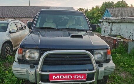 Mitsubishi Pajero III рестайлинг, 1992 год, 500 000 рублей, 2 фотография