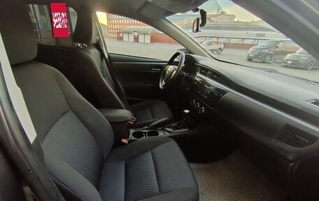Toyota Corolla, 2014 год, 1 700 000 рублей, 5 фотография