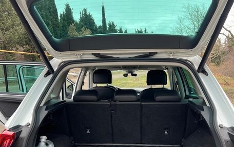 Volkswagen Tiguan II, 2019 год, 2 700 000 рублей, 8 фотография