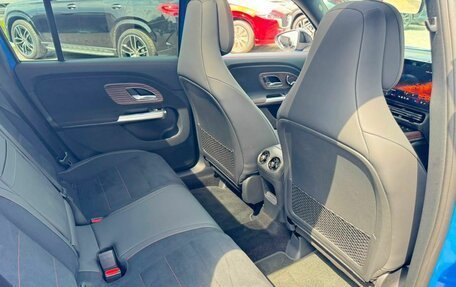 Mercedes-Benz GLB, 2026 год, 7 990 000 рублей, 12 фотография