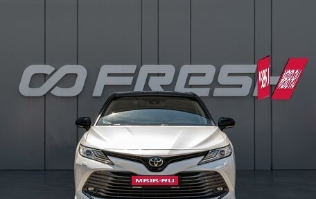 Toyota Camry, 2020 год, 2 830 000 рублей, 3 фотография