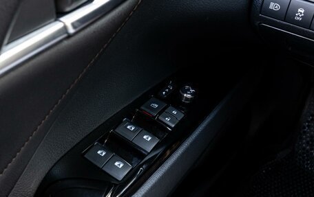 Toyota Camry, 2020 год, 2 830 000 рублей, 18 фотография
