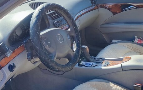 Mercedes-Benz E-Класс, 2004 год, 830 000 рублей, 6 фотография