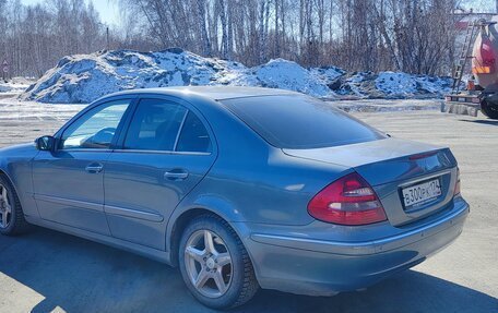 Mercedes-Benz E-Класс, 2004 год, 830 000 рублей, 5 фотография