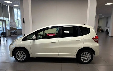 Honda Fit III, 2012 год, 860 000 рублей, 2 фотография