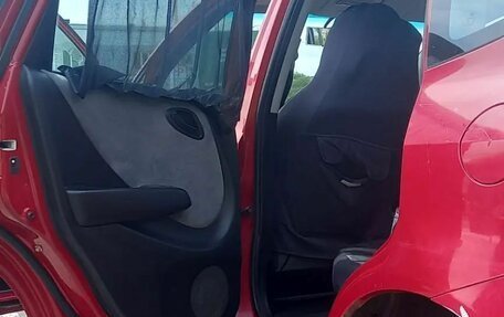 Honda Fit III, 2003 год, 280 000 рублей, 4 фотография